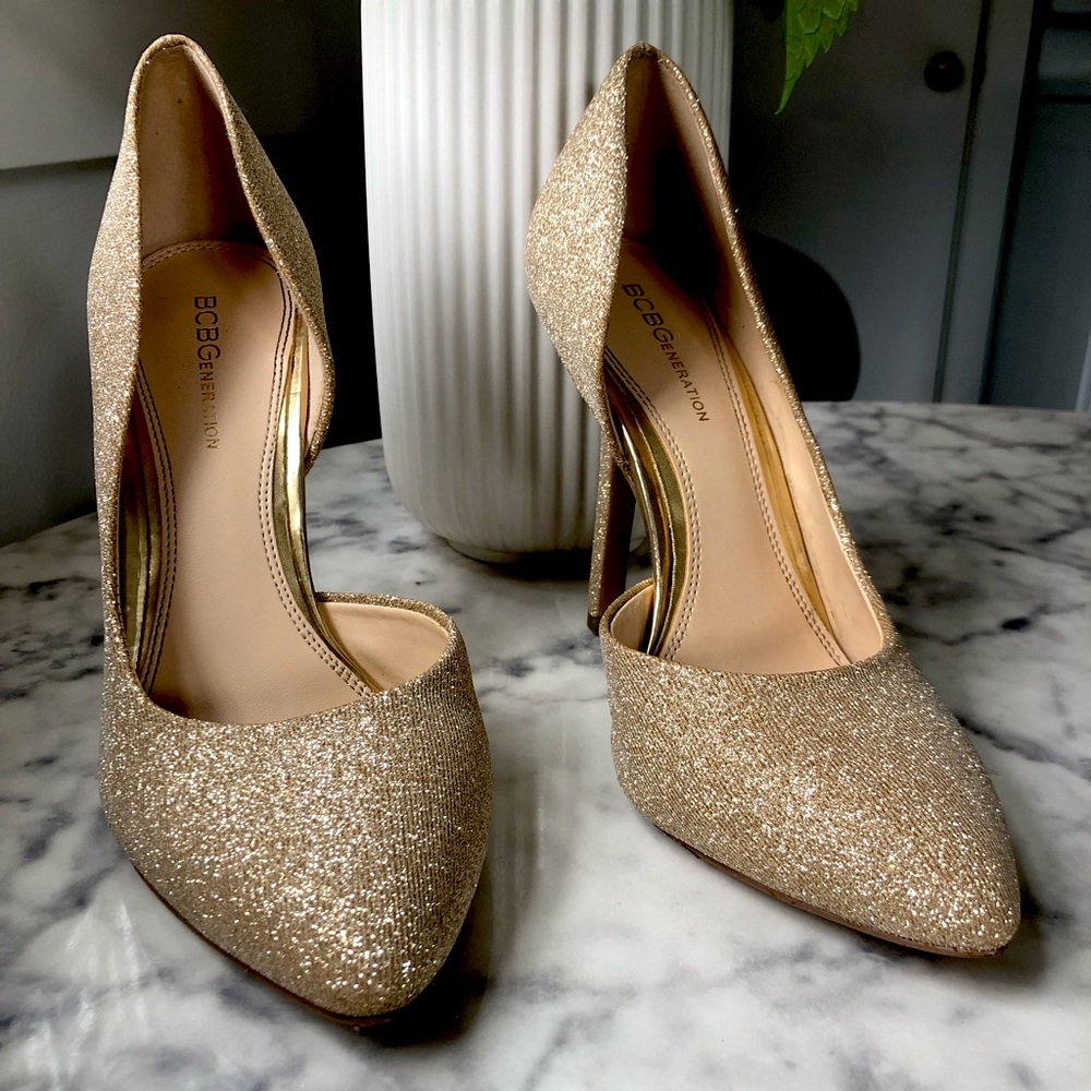 BCBGeneration Gold Glitter Pump